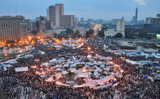 640px-Tahrir_Square_-_February_9,_2011.png