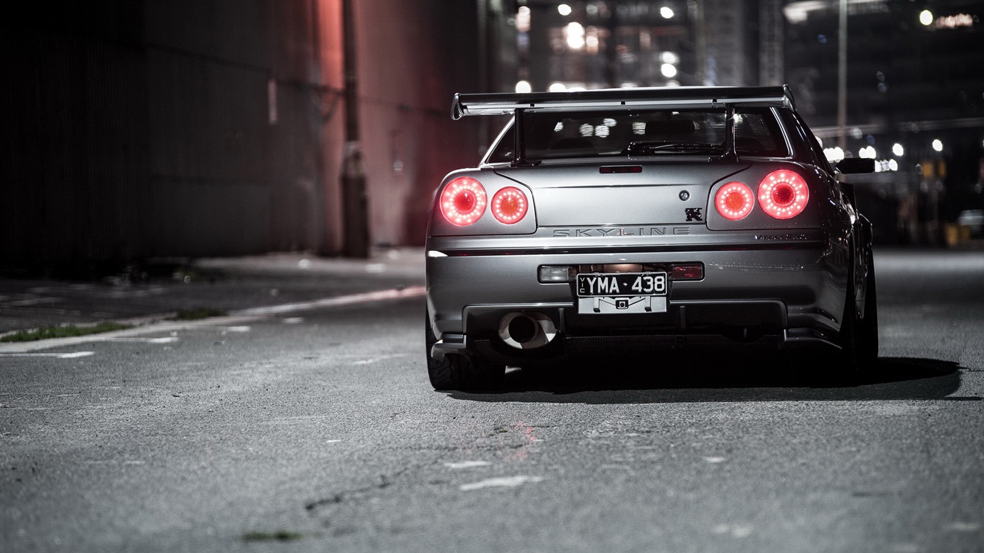 78224-Nissan_Skyline_GT-R-Skyline_R34.jpg