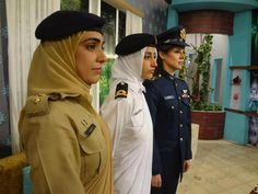 7899653f8a75ba0134f2f558191293c6--pakistan-army-female-soldier.jpg