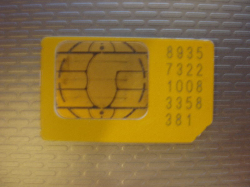 800px-SIM_Card.jpg