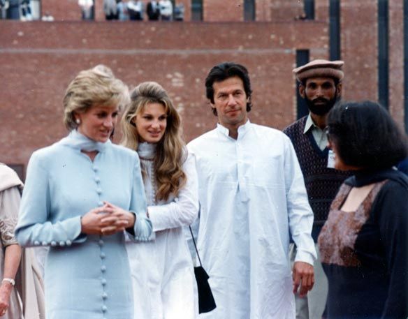 935ee545264399e175b1ab059516806d--royal-house-lady-diana.jpg