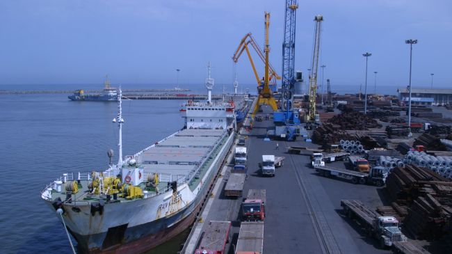 A-cargo-ship-docks-at-Irans-Chabahar-Free-Trade-Industrial-Zone..jpg