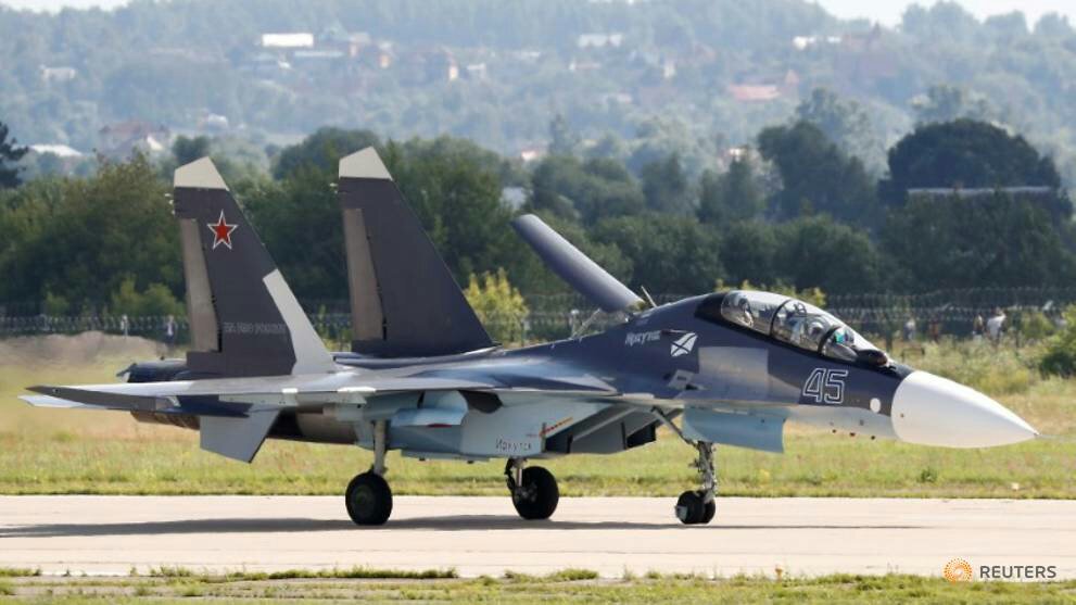 a-sukhoi-su-30-fighter-is-seen-on-the-tarmac-at-the-maks-2017-air-show-in-zhukovsky-1.jpg