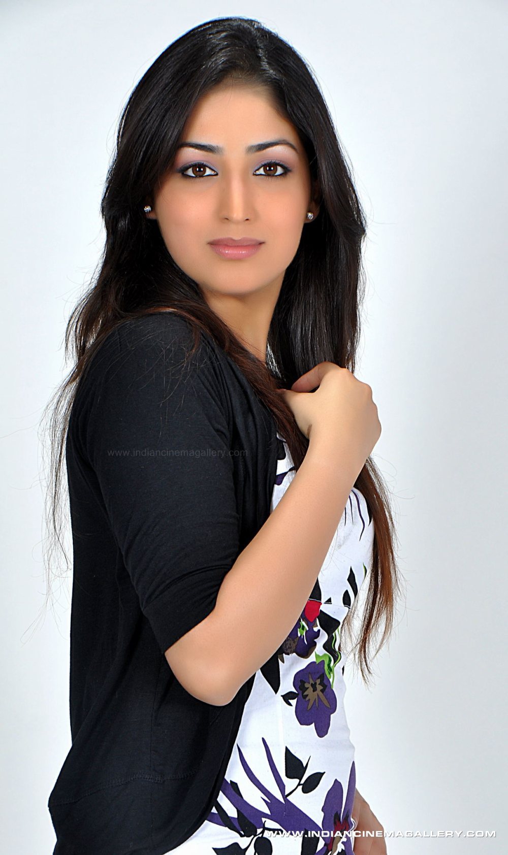 Actress-Yami-Gautam-2011-Stills-(1)724.JPG