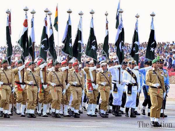 After 7-year hiatus nation witnesses Pakistan Day parade 2.jpg
