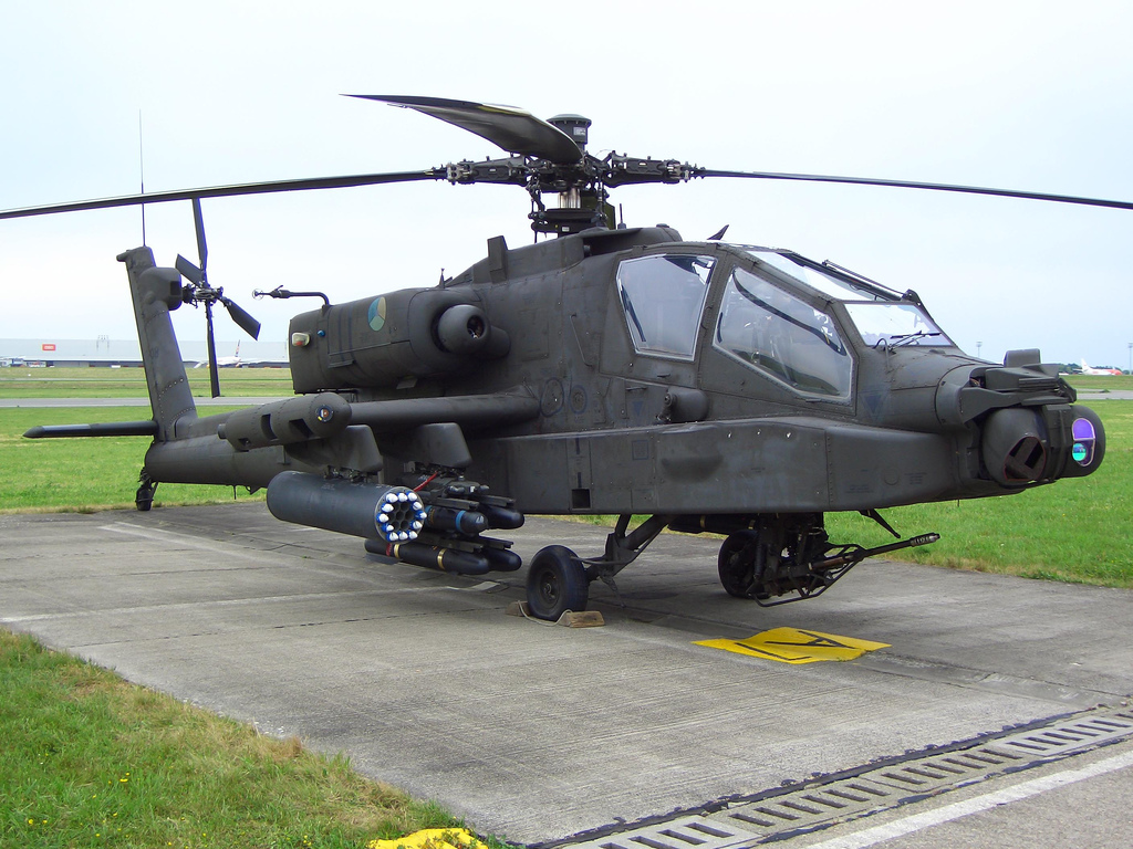 AH-64_Apache_of_the_Netherlands.jpg