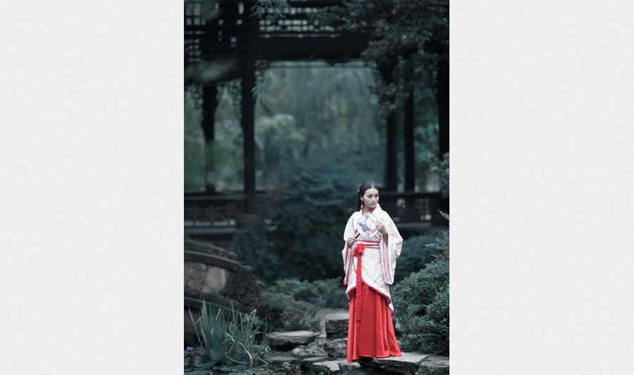 Ancient.Chinese.costume.6.jpg