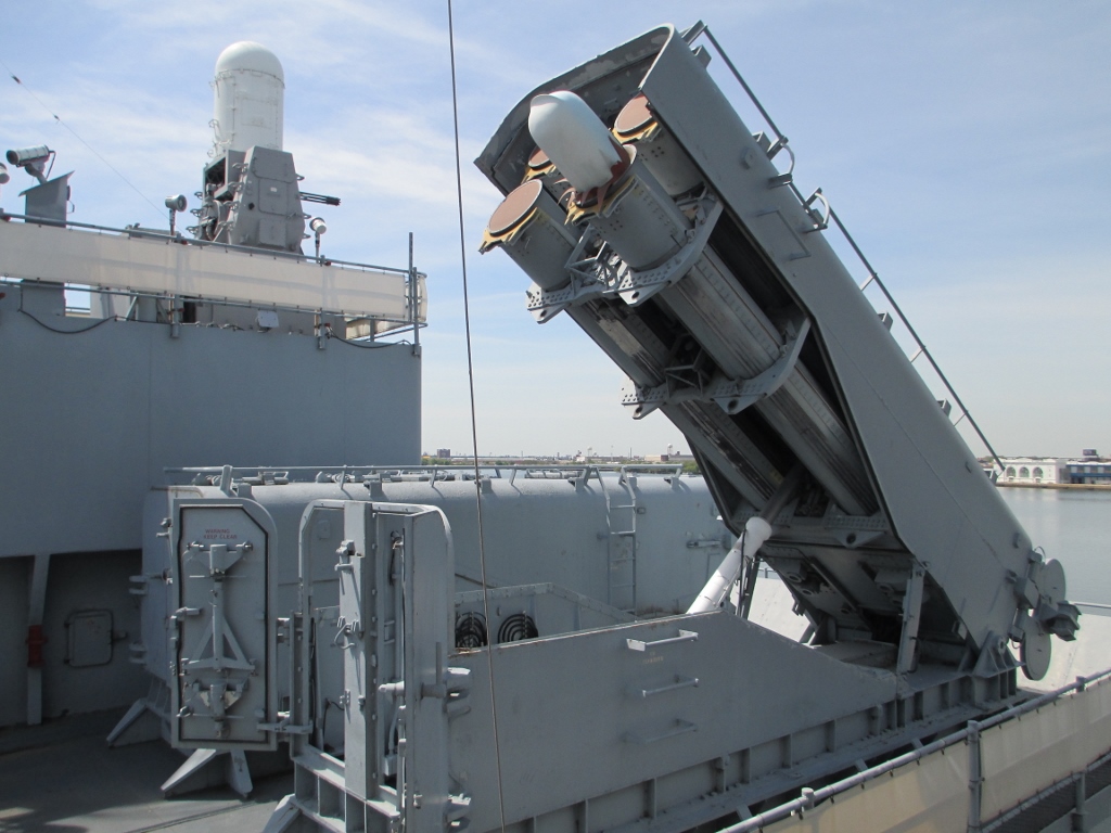 Armoured Box Launcher Tomahawk missile.jpg