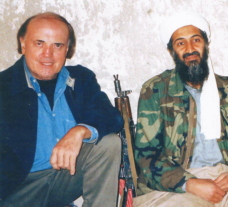 Arnett-with-Osama-bin-Laden-in-Afghanistan-1997.jpg