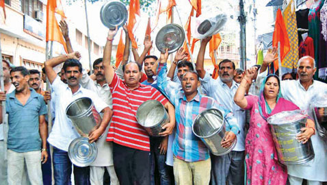 ashok-gupta-protest-1.jpg