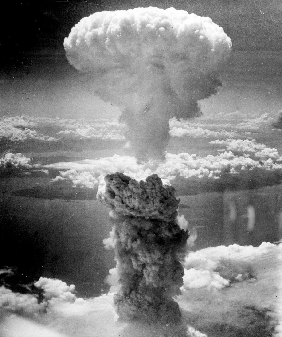 atomic-bomb-world-war-2-06.jpg