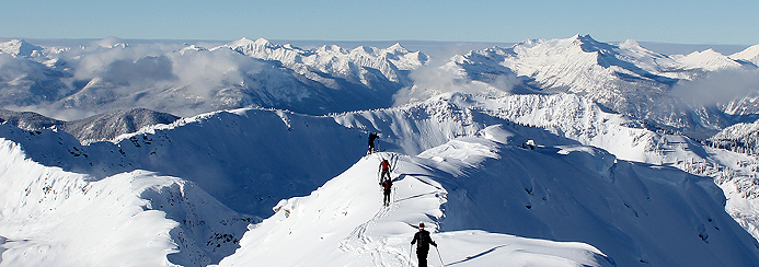 Backcountry-Skiing-Photo-Mount-Carlyle-Lodge.jpg
