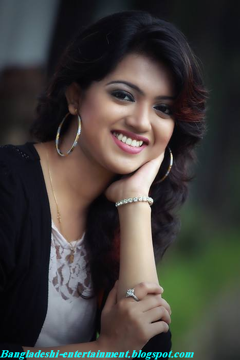 Bangladeshi singer Korkia (4).png