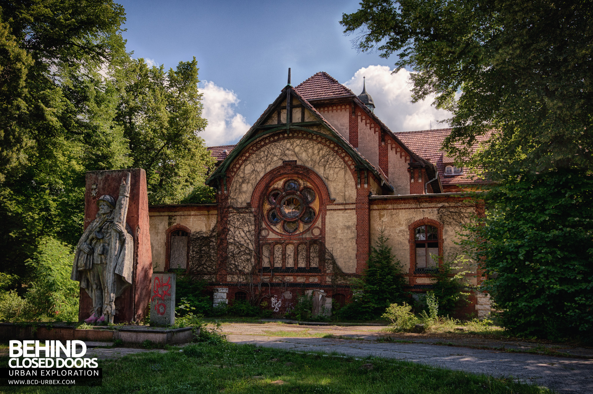 beelitz-hospital-mens-sanatorium-15[1].jpg