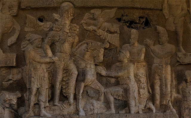bishapur-relief-ii-crop.jpg