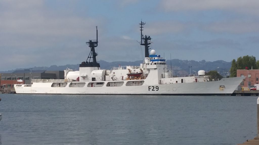 BNS_Somudra_Avijan_moored_in_Alameda,_CA.jpg