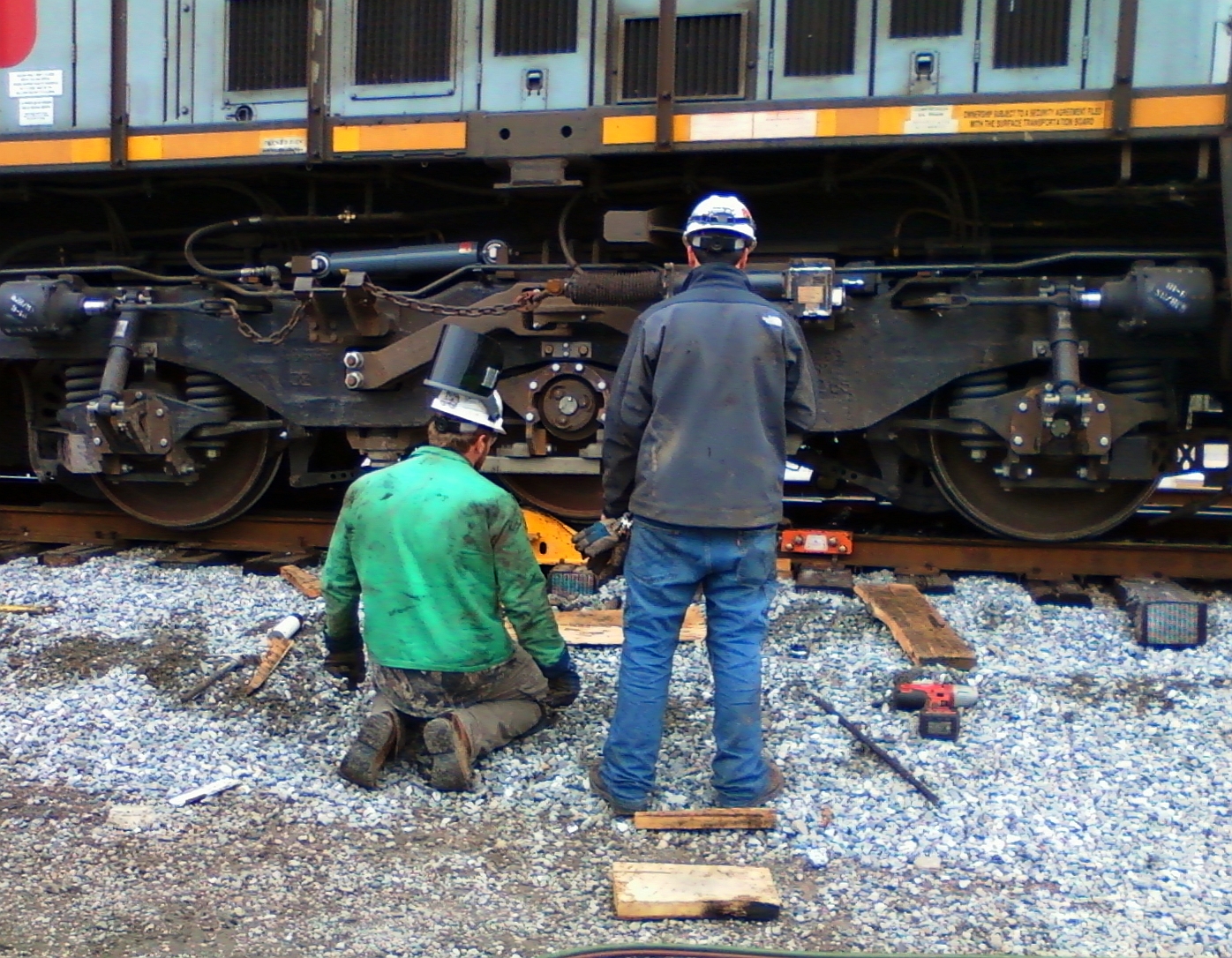 Broken_rail_derailment.jpg