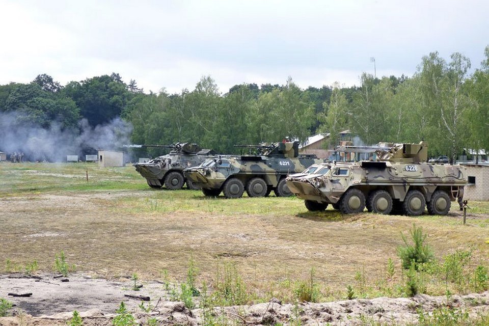 btr-4_40.jpg