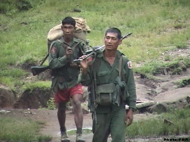 Burma-army-soldiers.jpg