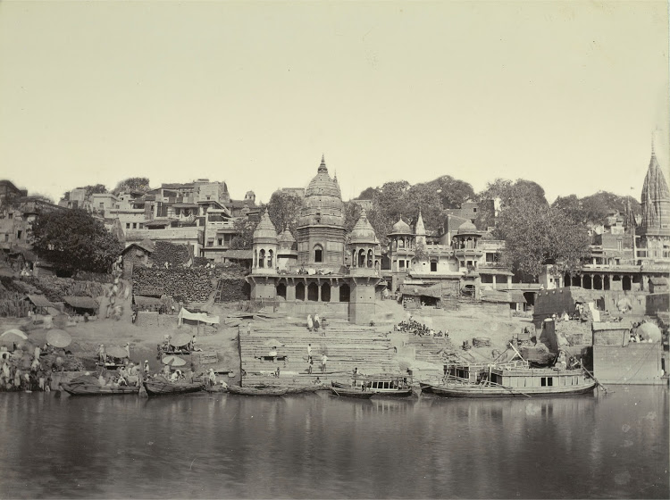 Burning-Ghat---Benares-(Varanasi)-1905.jpg