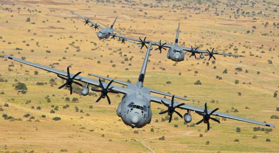 C-130J_Super_Hercules_India-formation.jpg