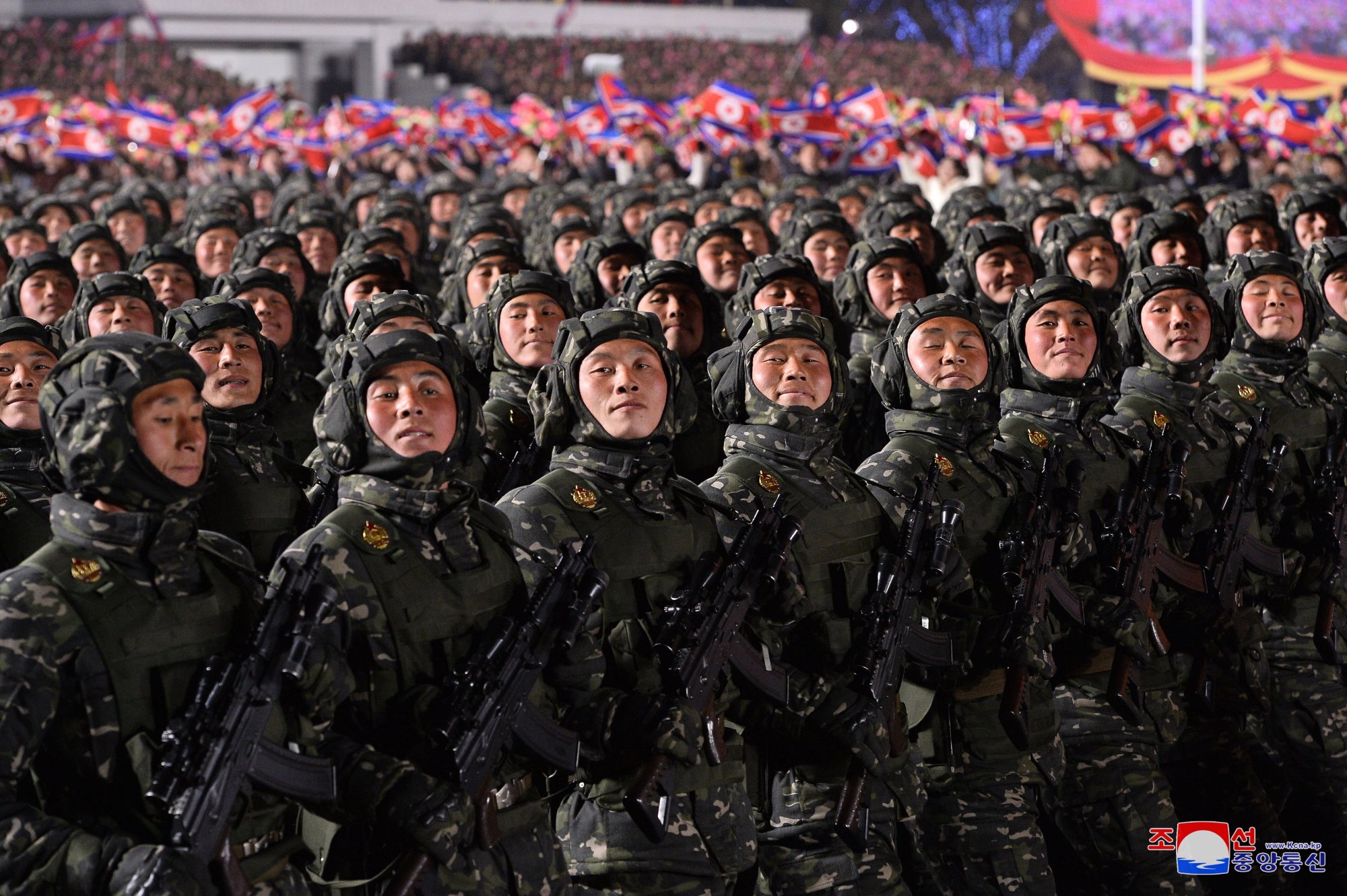 cdn-zdjecie-wt7g5a-parada-wojskowa-z-okazji-75-lecia-koreanskiej-armii-ludowej-6742039.jpg