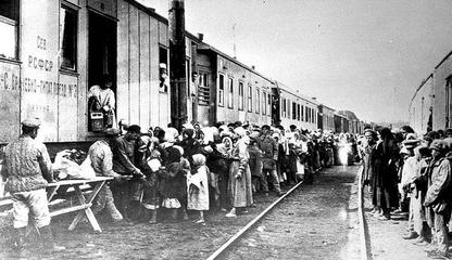 Chechen_Deportation_in_1944.jpg