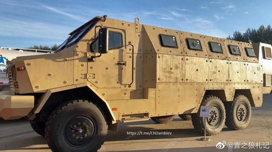 China_NORINCO_unveils_new_MRAP_APC_armored_personnel_carrier_1.jpg