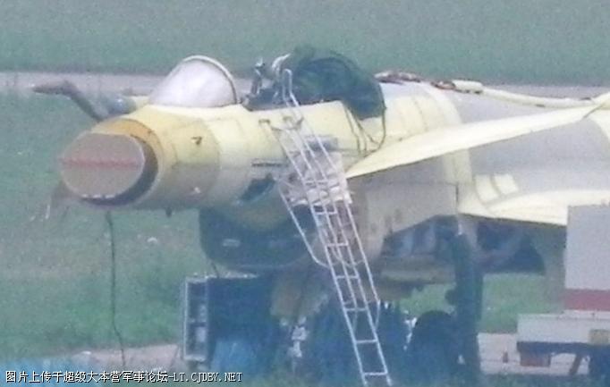 Chinese J-10B Fighter Jet with AESA Radar.jpg