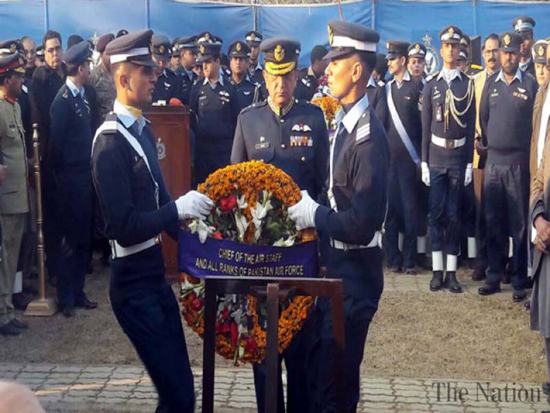 civil-and-military-leaders-attended-the-funeral-of-air-marshal-asghar-khan-1515271123-6142.jpg