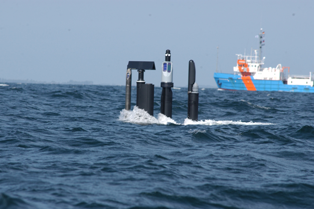 Colombia_Submarine209_Mast.jpg