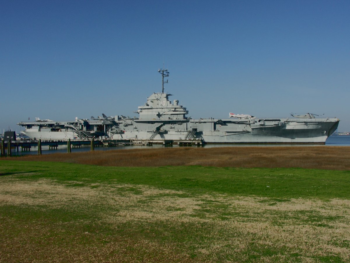 CV10-Yorktown.jpg