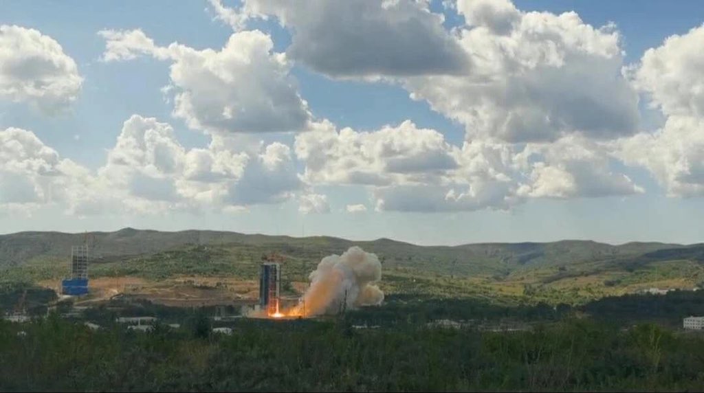 CZ-4B rocket takes off at Taiyuan 20200907.jpg