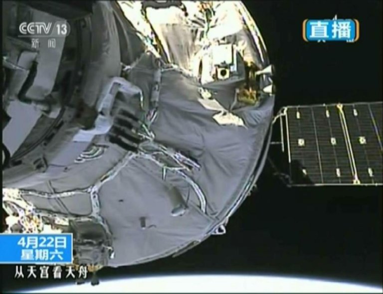 docking-tianzhou-1-tiangong2-fg-cctv-2.jpg