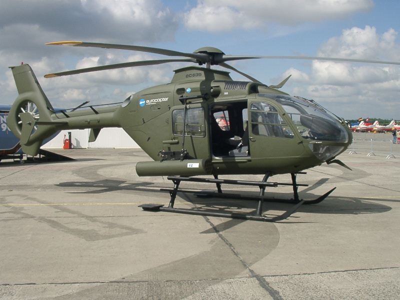 EC-635_Eurocopter_helicopter_France_French_001[1].jpg