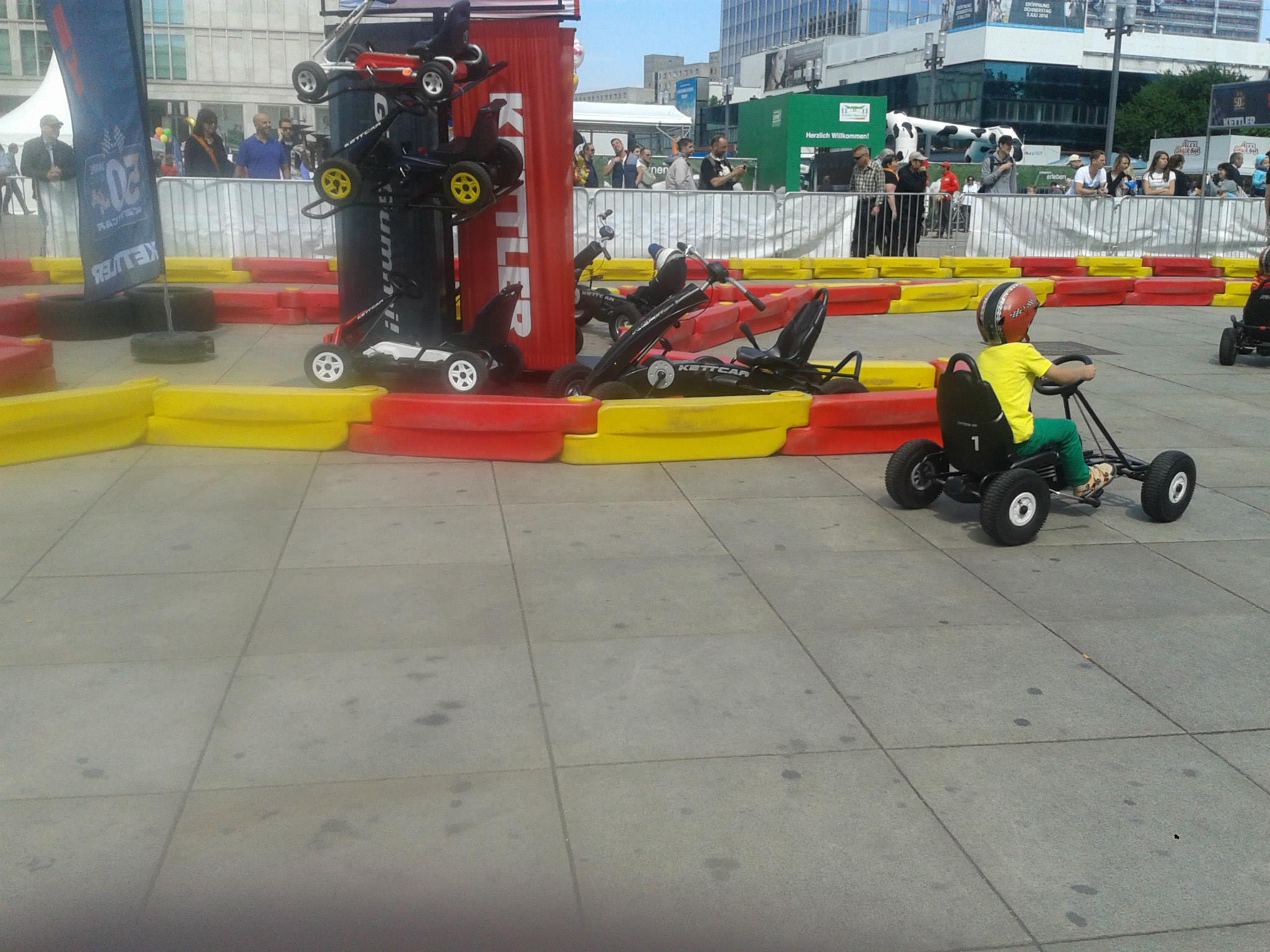 eco green racing.jpg