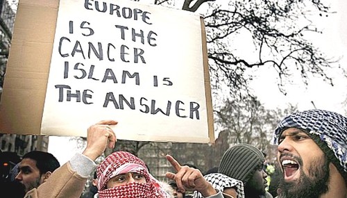 europe_is_the_cancer_islam_is_the_answer[1].jpg