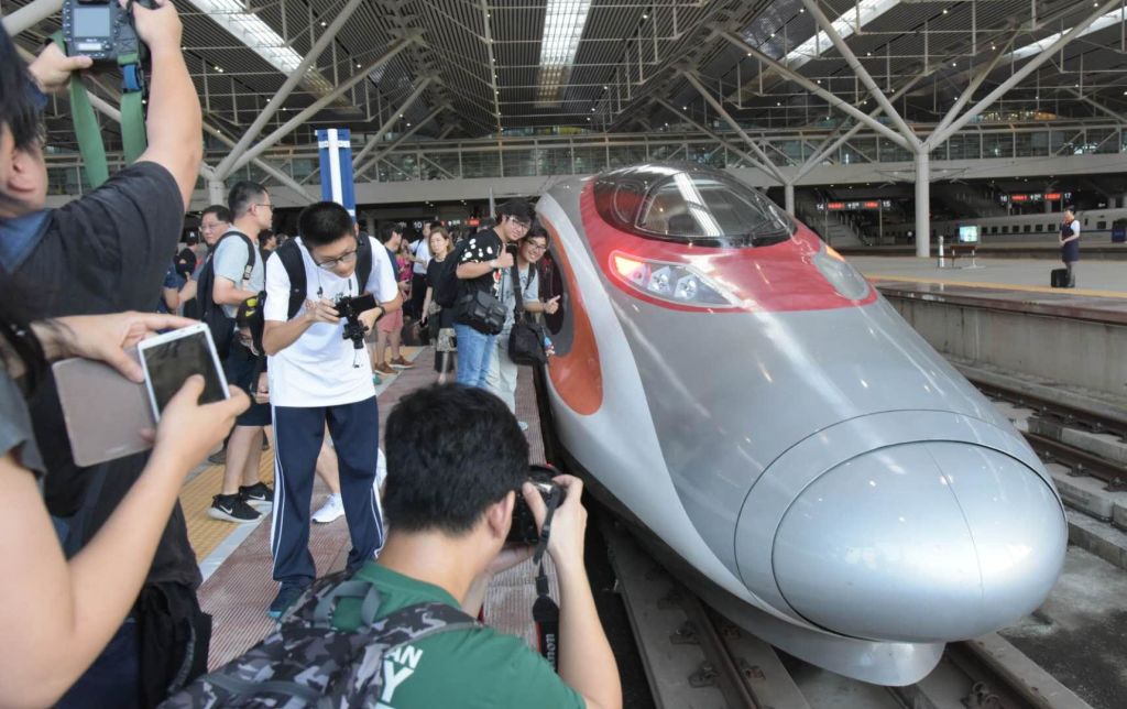 express-rail-link-hong-kong.jpg