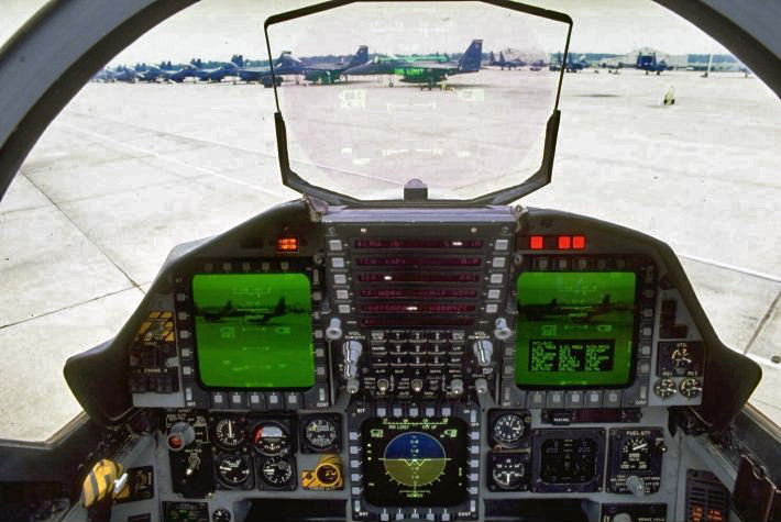 F-15e_cockpit.jpg