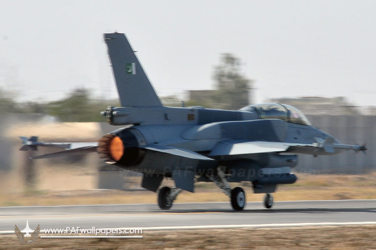 f-16_fighting_falcon_block52_pakistan_air_force_017.jpg