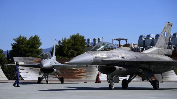 F-16V_delivered_Greece_1-678x381.jpeg