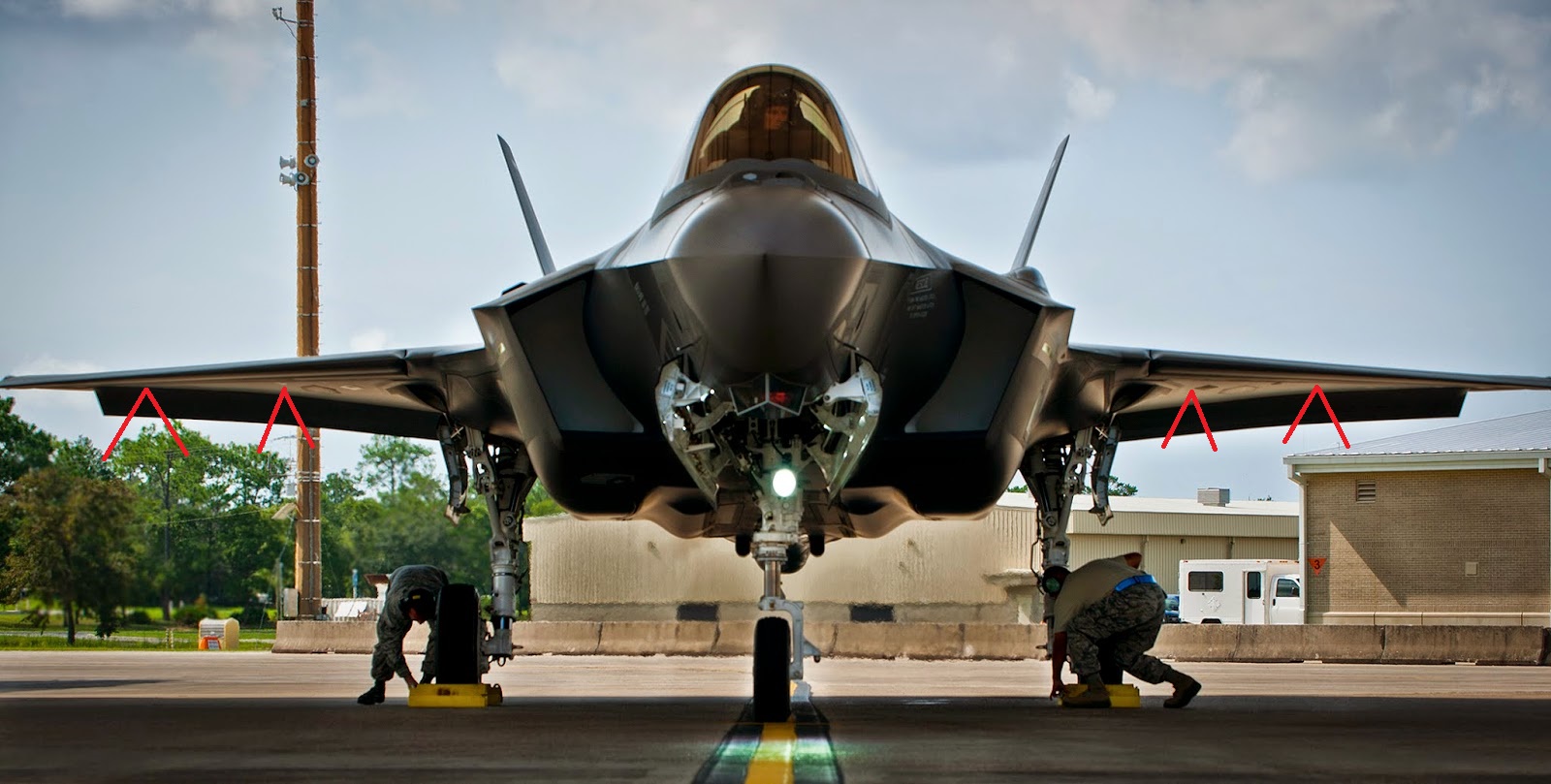 F-35A-hard points.jpg