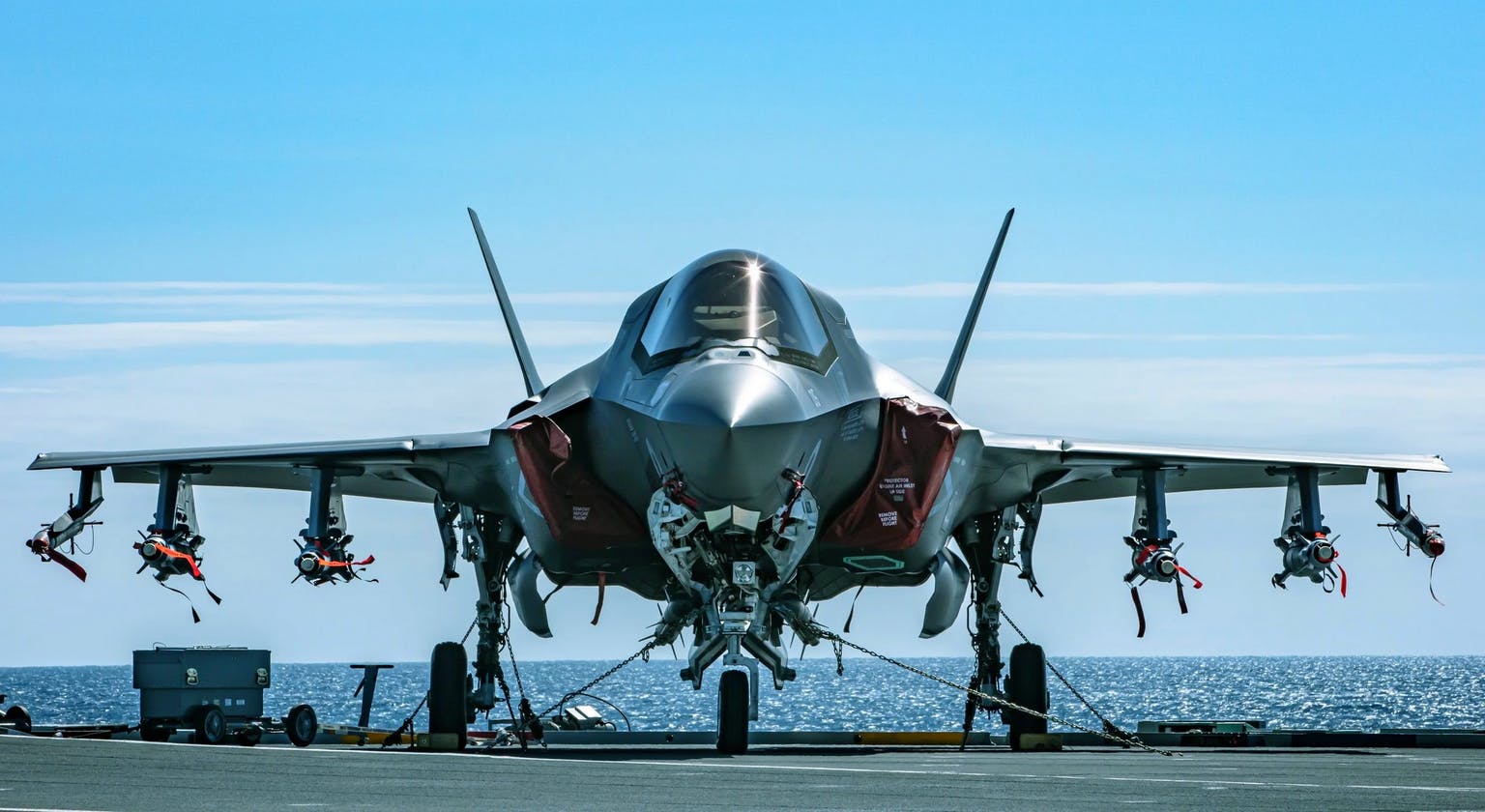 F-35Bqueenelizabeth.jpg