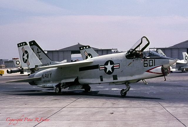 F-8.jpg