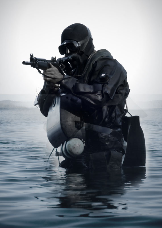 Finland combat divers.jpg