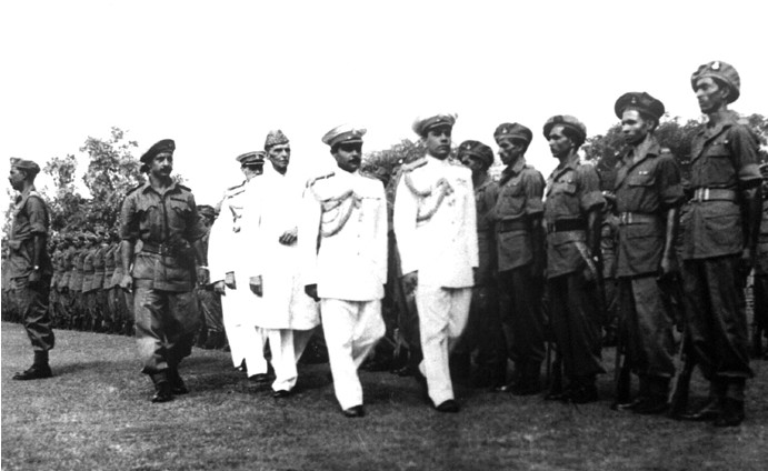 First-Guard-of-Honour-to-Quaid-e-Azam-at-Karachi-on-14-August-1947.jpg