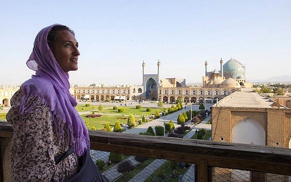 foreign-tourists-in-Isfahan-5.jpg