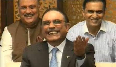 Funny-Moments-With-Asif-zardari-of-Journalists.jpg