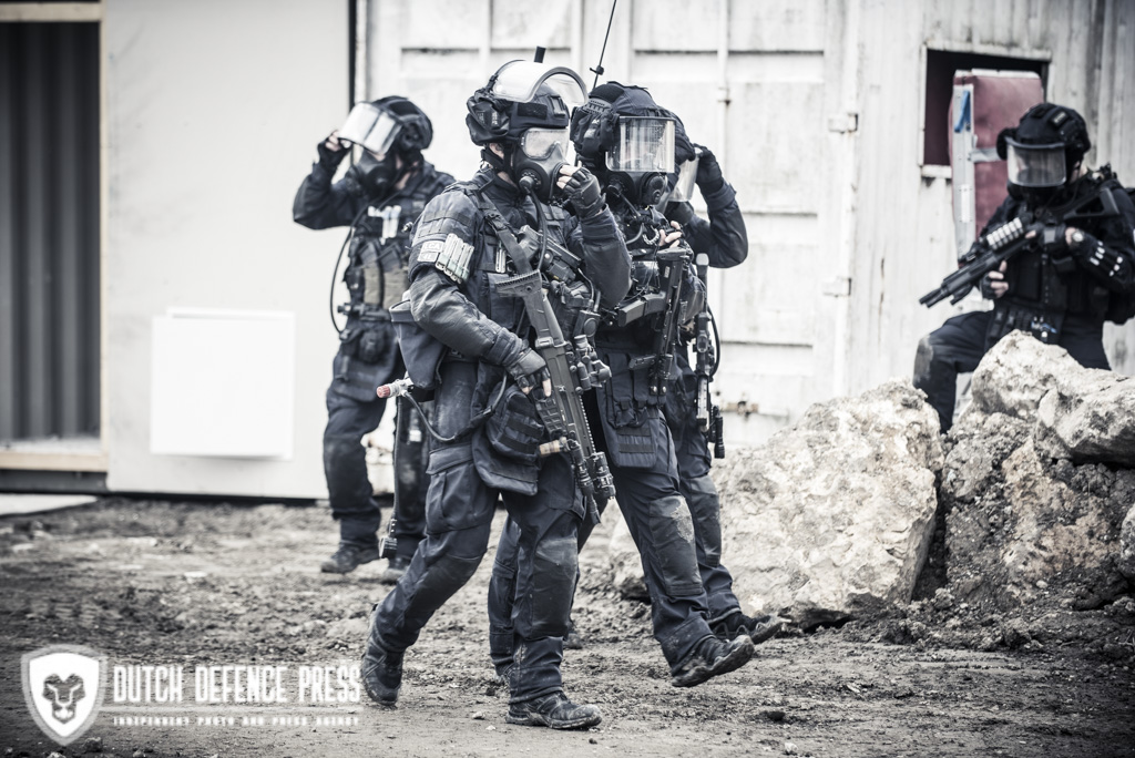 CZ Bren 2 GIGN | Pakistan Defence