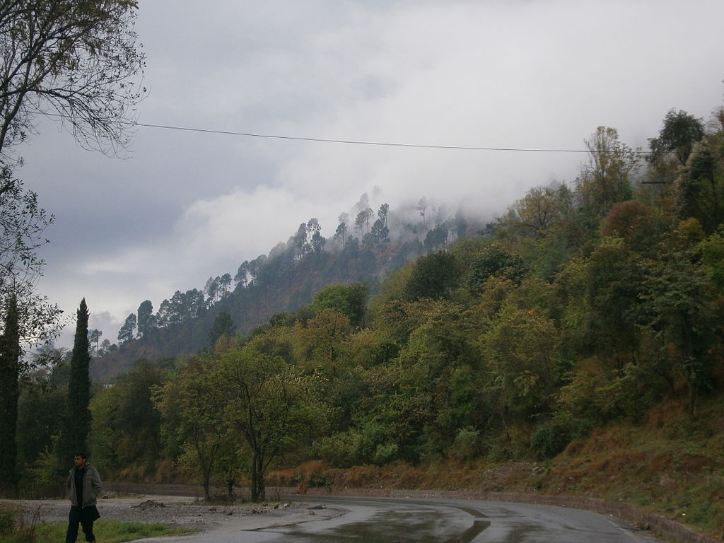 Garhi_Dupatta_-_Azad_Kashmir.JPG